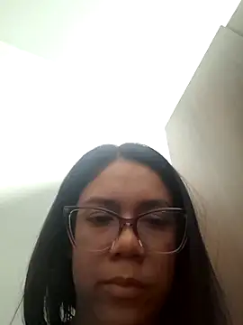 Aila_Phone webcam