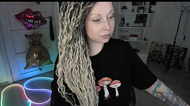 HoneySallyMoore webcam