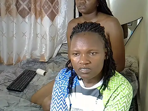 Sexxyfrey webcam