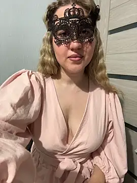 MarieHeartt webcam