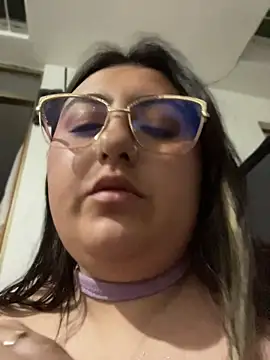 KaroVelvet webcam