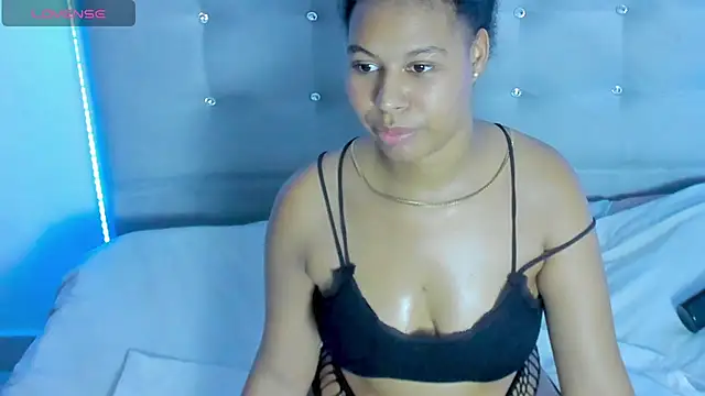 tatianasquirthot - Tatianasquirthot's free webcam - UK Sex Cams
