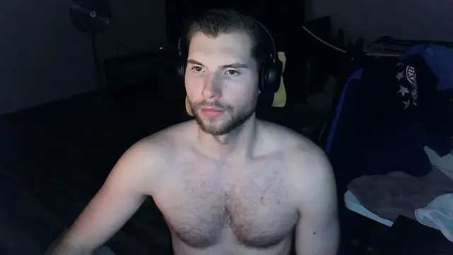 Ironman220 live sex cam