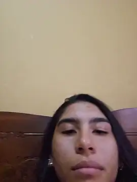 skinnyrox (F young) - Masturbacion con squirting