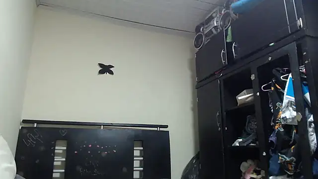 adrixxx38 webcam