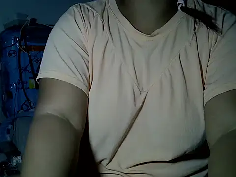 artinah22 - Artinah22's free webcam - UK Sex Cams