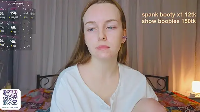 bae_cake_ webcam