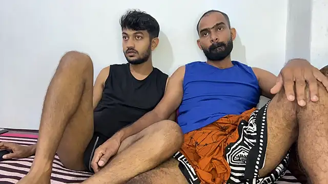 DesiDaddyandSon live cam
