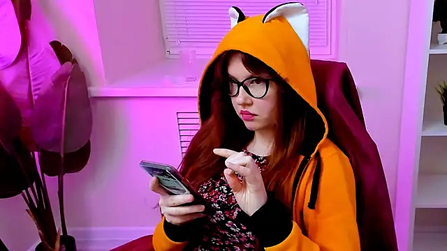 CarolGiggly webcam