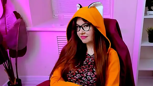 CarolGiggly webcam