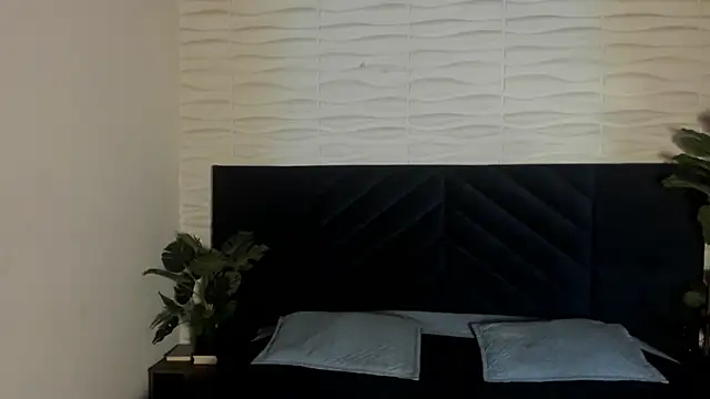 austinjones_ (M young) - naked and hard for you