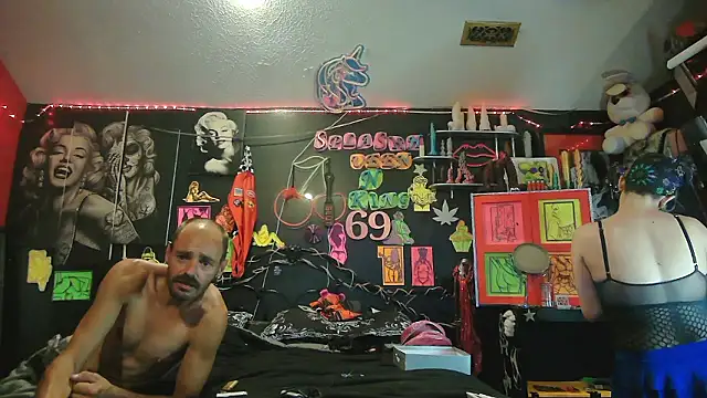 DaddyAndSplashQueen webcam
