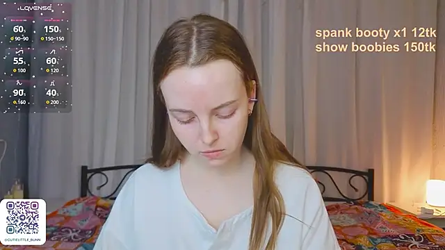 bae_cake_ webcam