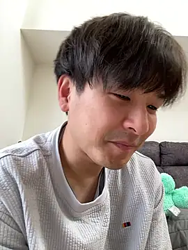 yuuki8910 live sex cam