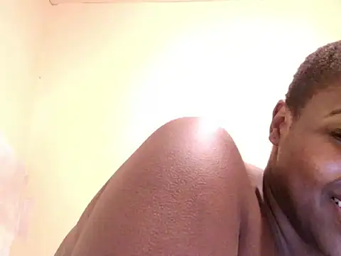 Queen_BootyXXX webcam