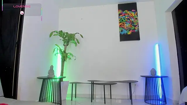 Naughty_Blue webcam