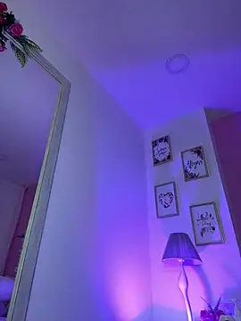 LauraRaider webcam