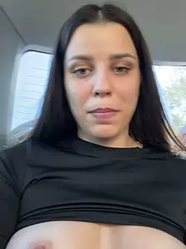 hottest_mia (F young) - 🥵May i sit on your face?🥵