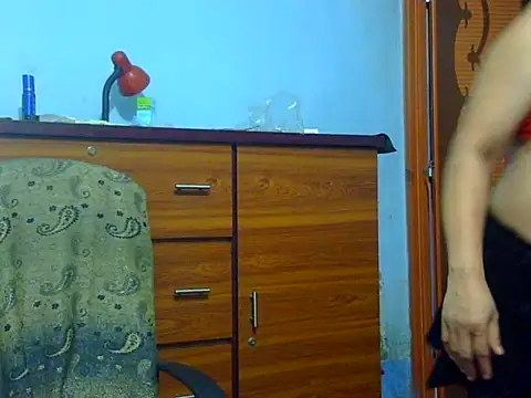 Horny_Doll24 webcam