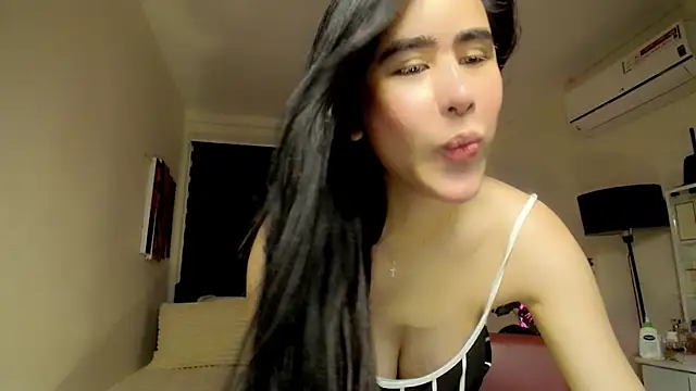 XhotcockcumXts webcam
