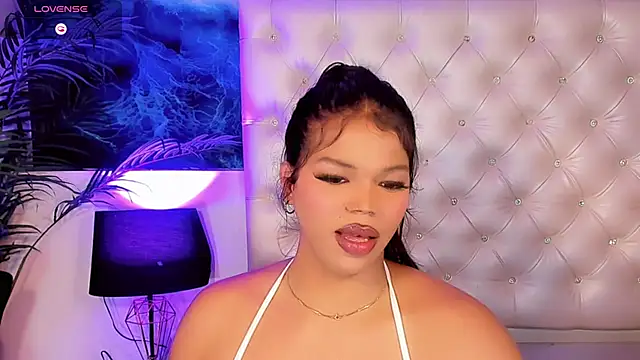 Keira_Fox31 webcam