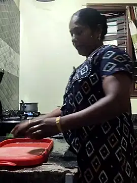 yamini1431 webcam