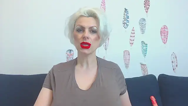 PURE_SEDUCE__WOW___ webcam