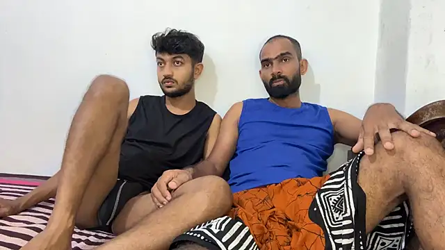 DesiDaddyandSon webcam