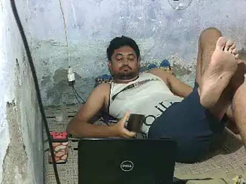 ROCOGUJUBULL live sex cam
