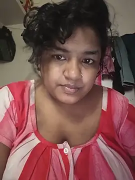 Deborbhavi222 webcam