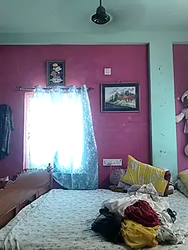 pinkisaha75 webcam