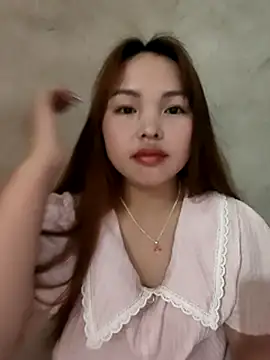 Mina_xYx webcam