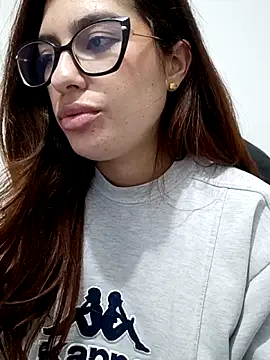 cutetemari webcam