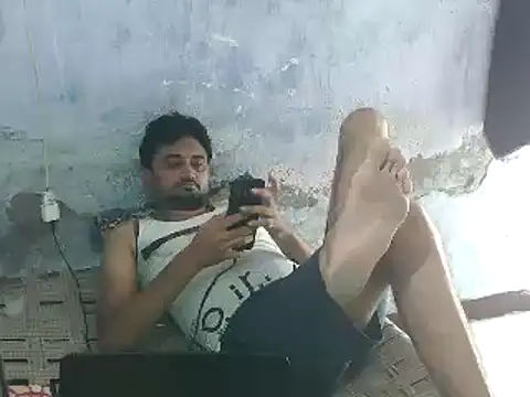 ROCOGUJUBULL webcam