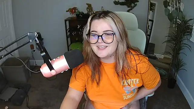 Briieverly live cam