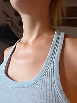 kylie_blck webcam