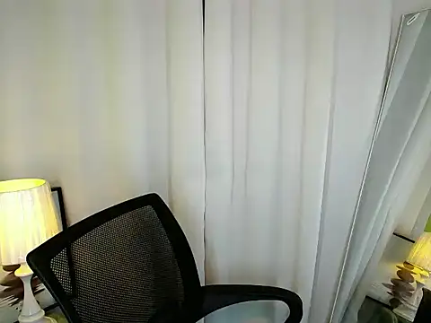 TsCyra_foxxx webcam