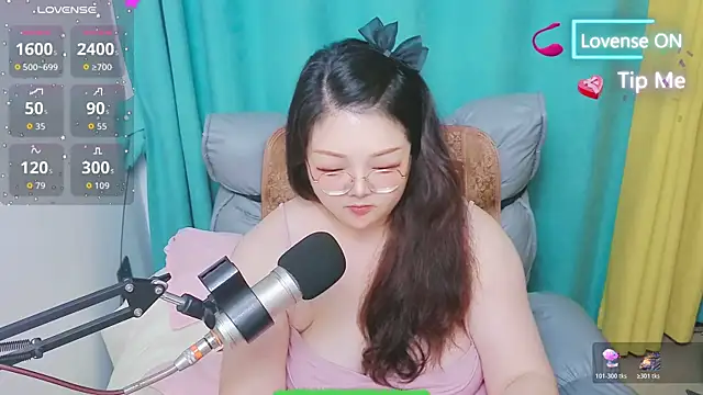 AngelwithEcup webcam