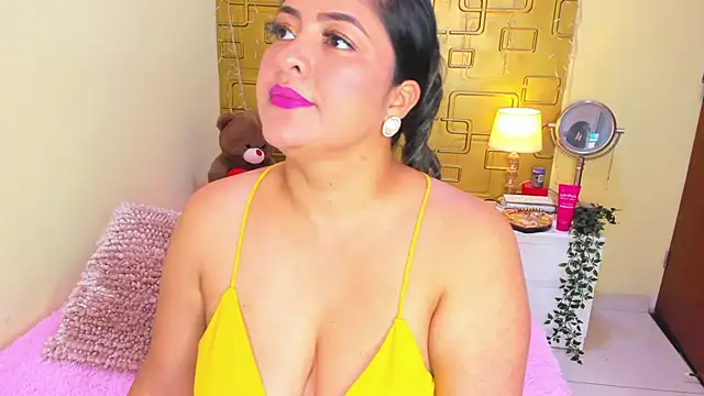 Julia_Haye webcam