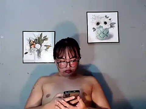 Asianblk_barbiedoll webcam