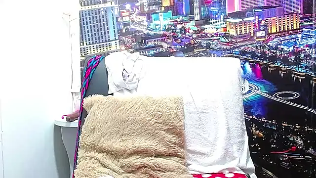 tila_nastyy webcam