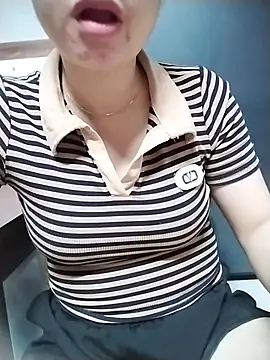 Girl_lovebaby webcam