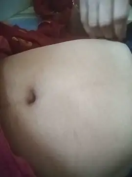 cute_riya_11 webcam