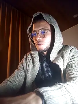 sebastian_horny webcam