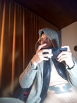 sebastian_horny webcam