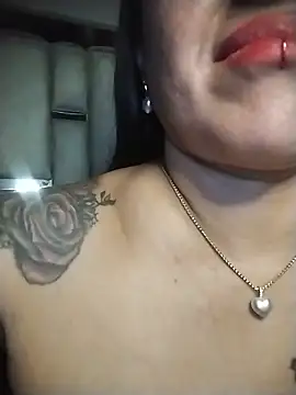 chelaqueen_ webcam
