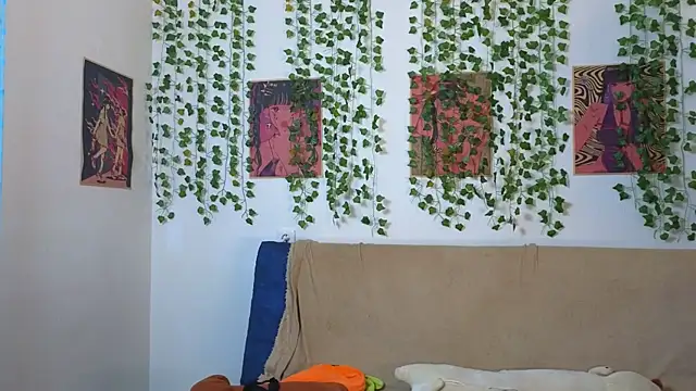 Lusy_PickMe webcam