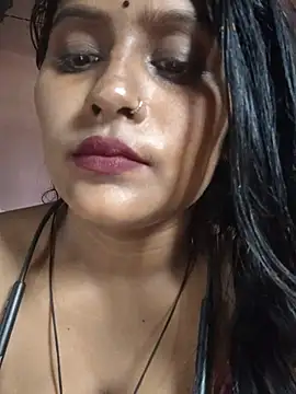 Jasmine_Januja webcam
