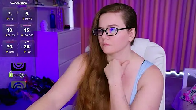 KellyKleine webcam