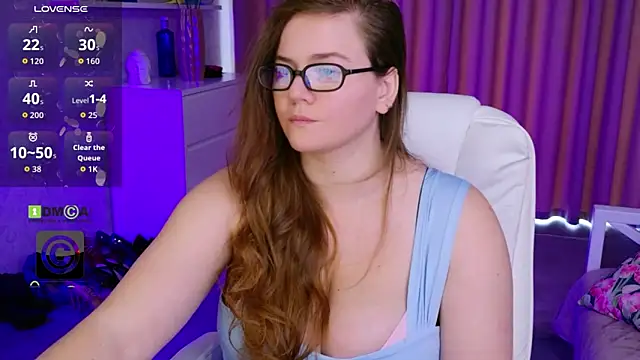 KellyKleine webcam